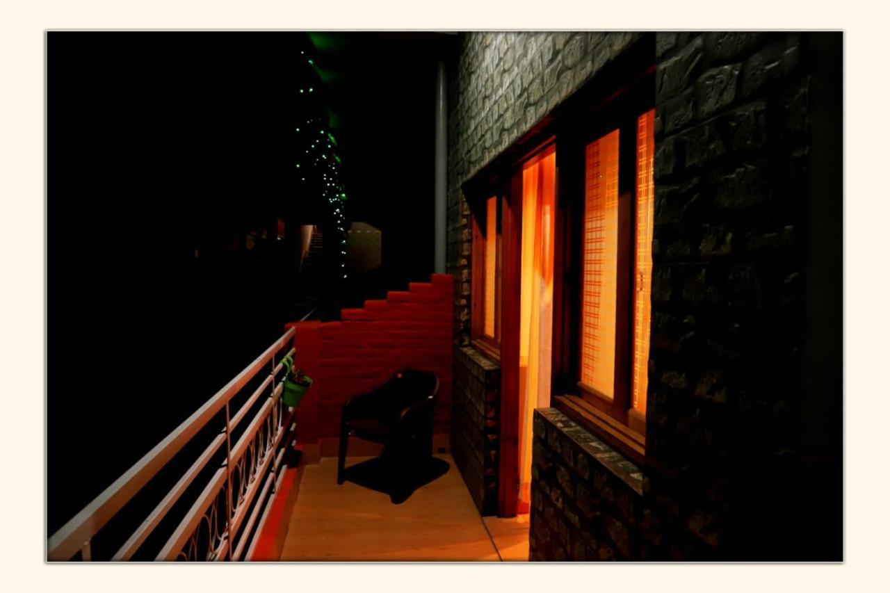 Hotel The Ranikhet Continental Zewnętrze zdjęcie